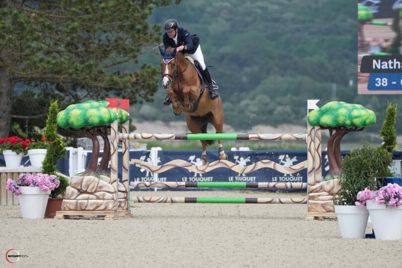 Close Call NH Z se classe 3ème et 6ème d'épreuves à 1m45 reservées aux chevaux de 8 ans